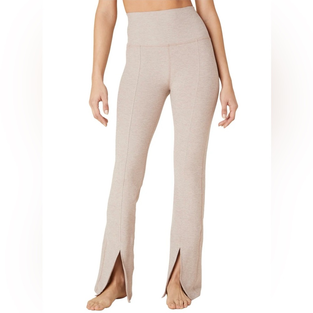Beyond Yoga Spacedye Make The Cut Pant size Small color Mauve Pink Athleisure